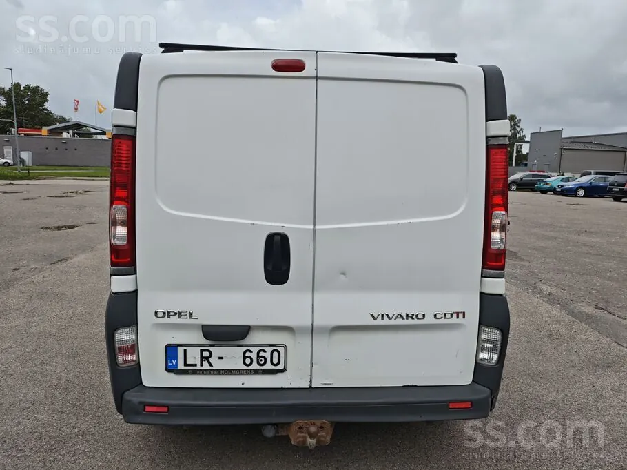 Opel Vivaro 2009 photo 4