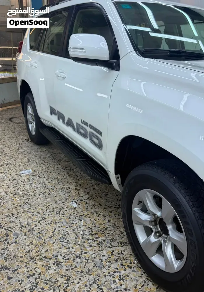 Toyota Prado 2012 photo 2