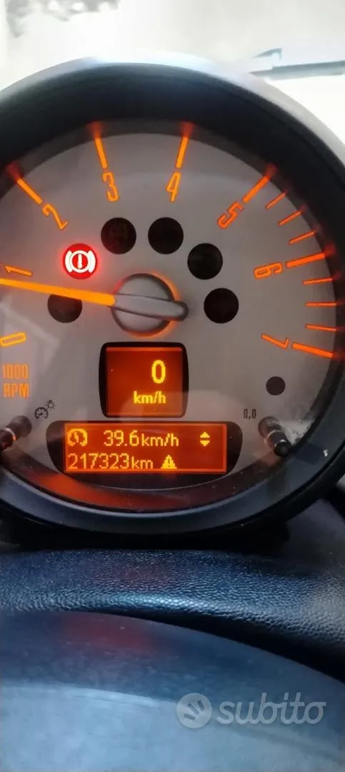 Mini Cooper 2010 photo 3
