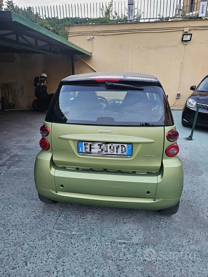 Smart Fortwo 2011 photo 5
