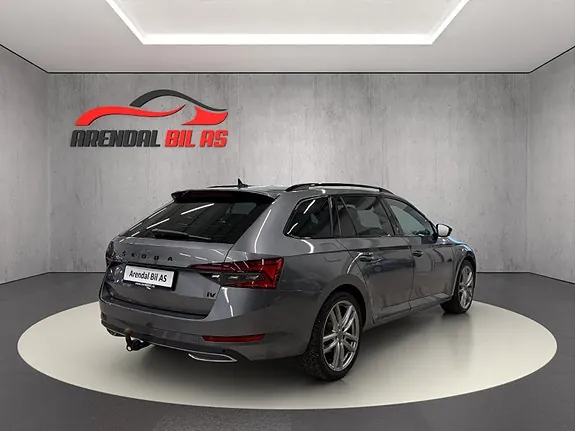 Skoda Superb 2023 photo 5