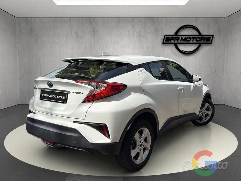 Toyota C-Hr 2019 photo 4