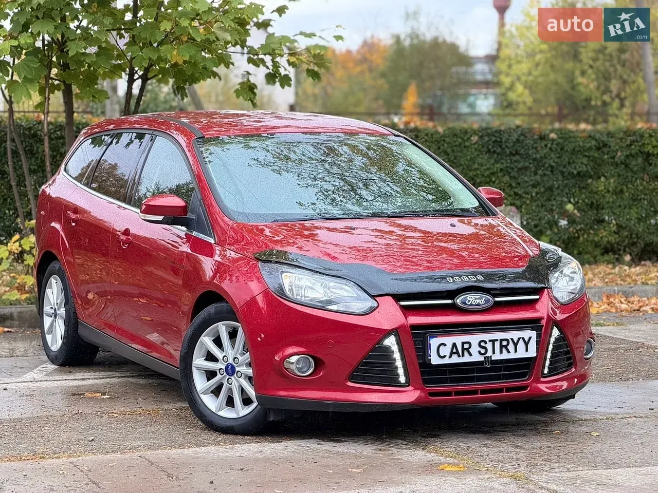 Ford Focus 2012 photo 2