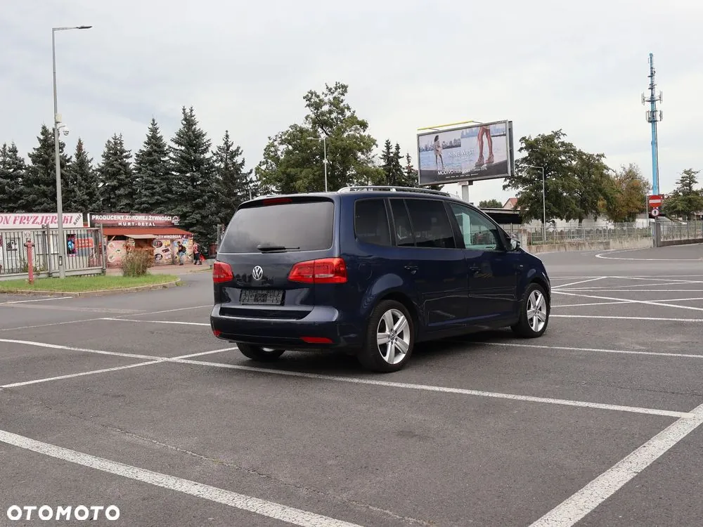 Volkswagen Touran 2014 photo 4