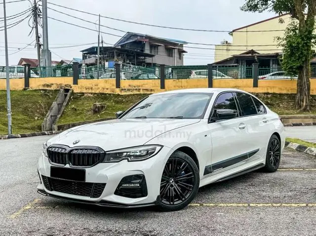 BMW 330I