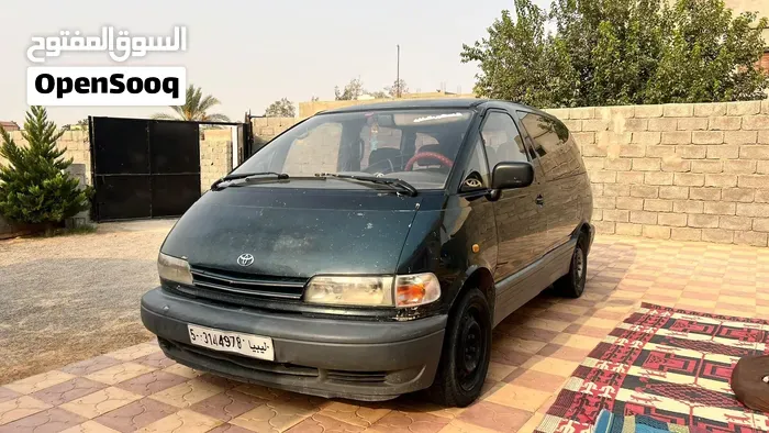 Toyota Previa 1970 photo 3