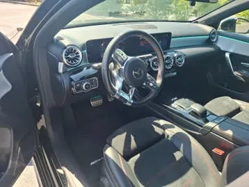 Mercedes-Benz A200