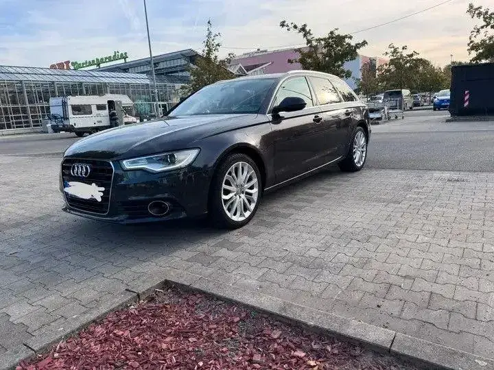 Audi A6 Avant