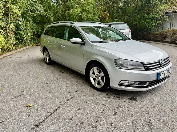 Volkswagen Passat 2014 photo 2