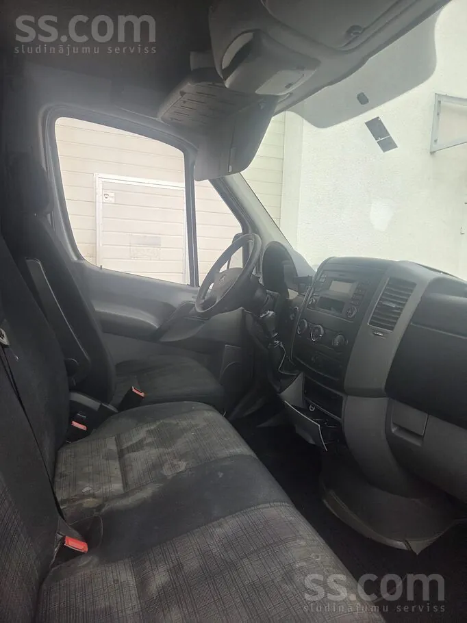 Mercedes-Benz Sprinter 2014 photo 2
