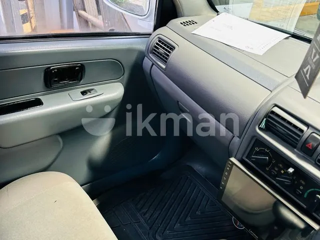Suzuki Alto 2002 photo 4