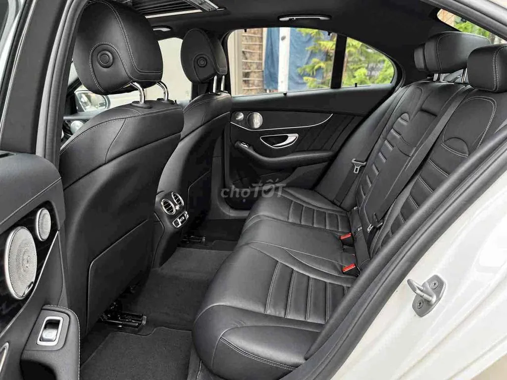 Mercedes-Benz C-Class 2016 photo 5