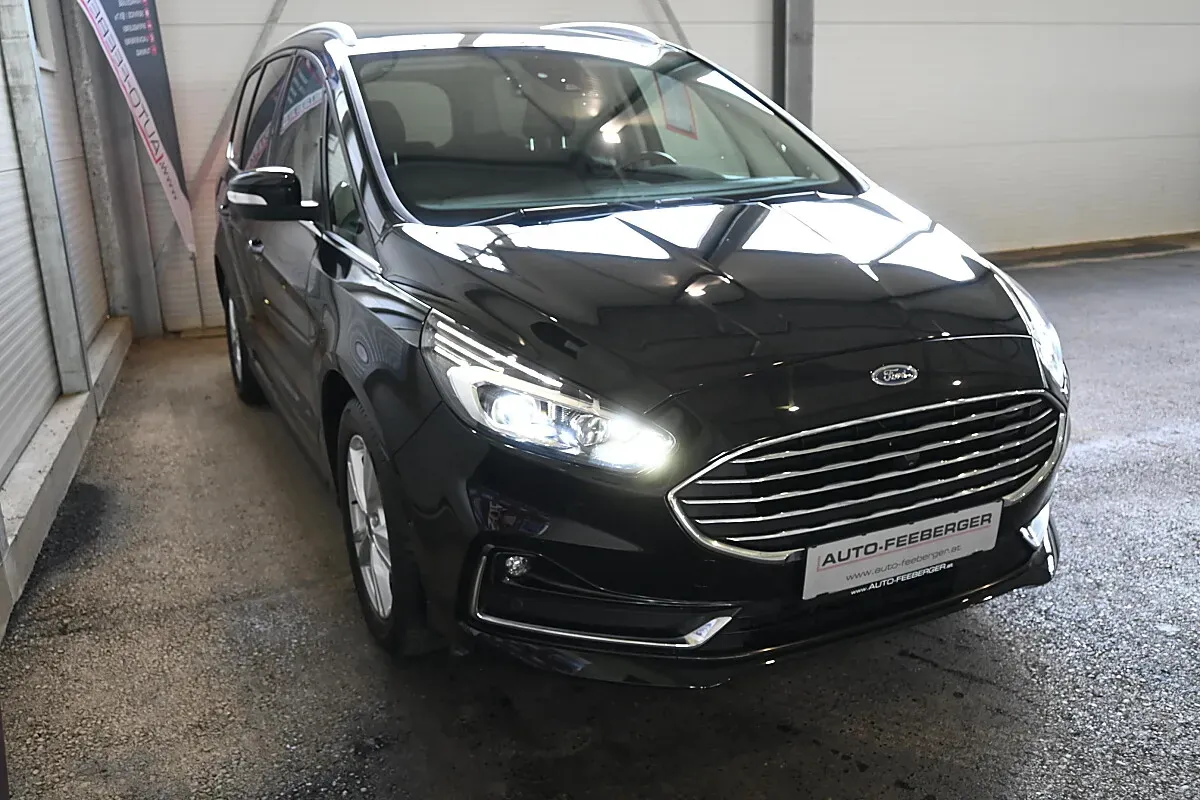 Ford Galaxy 2022 photo 3