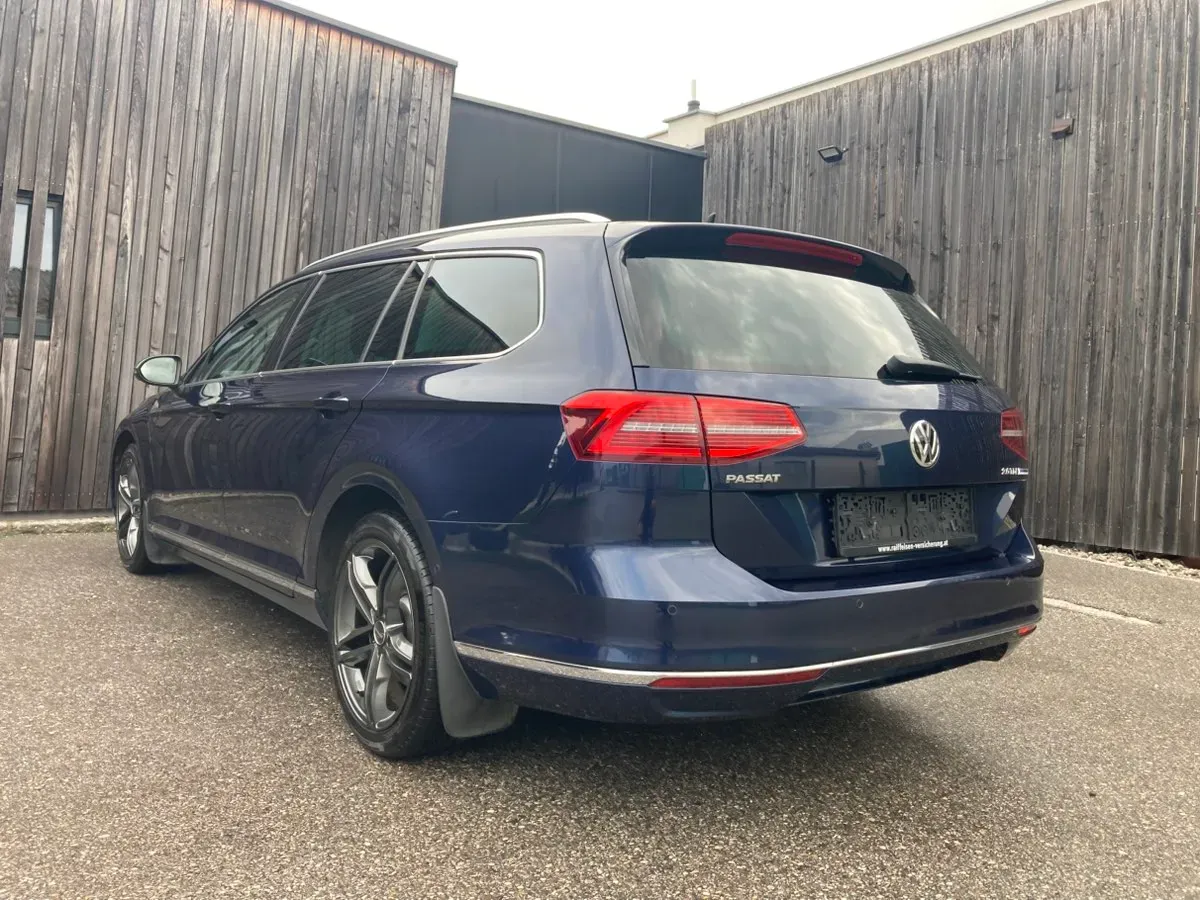 Volkswagen Passat 2016 photo 3