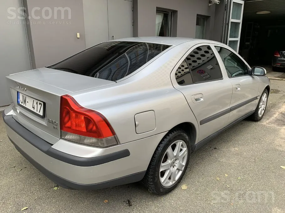 Volvo S60 2001 photo 2