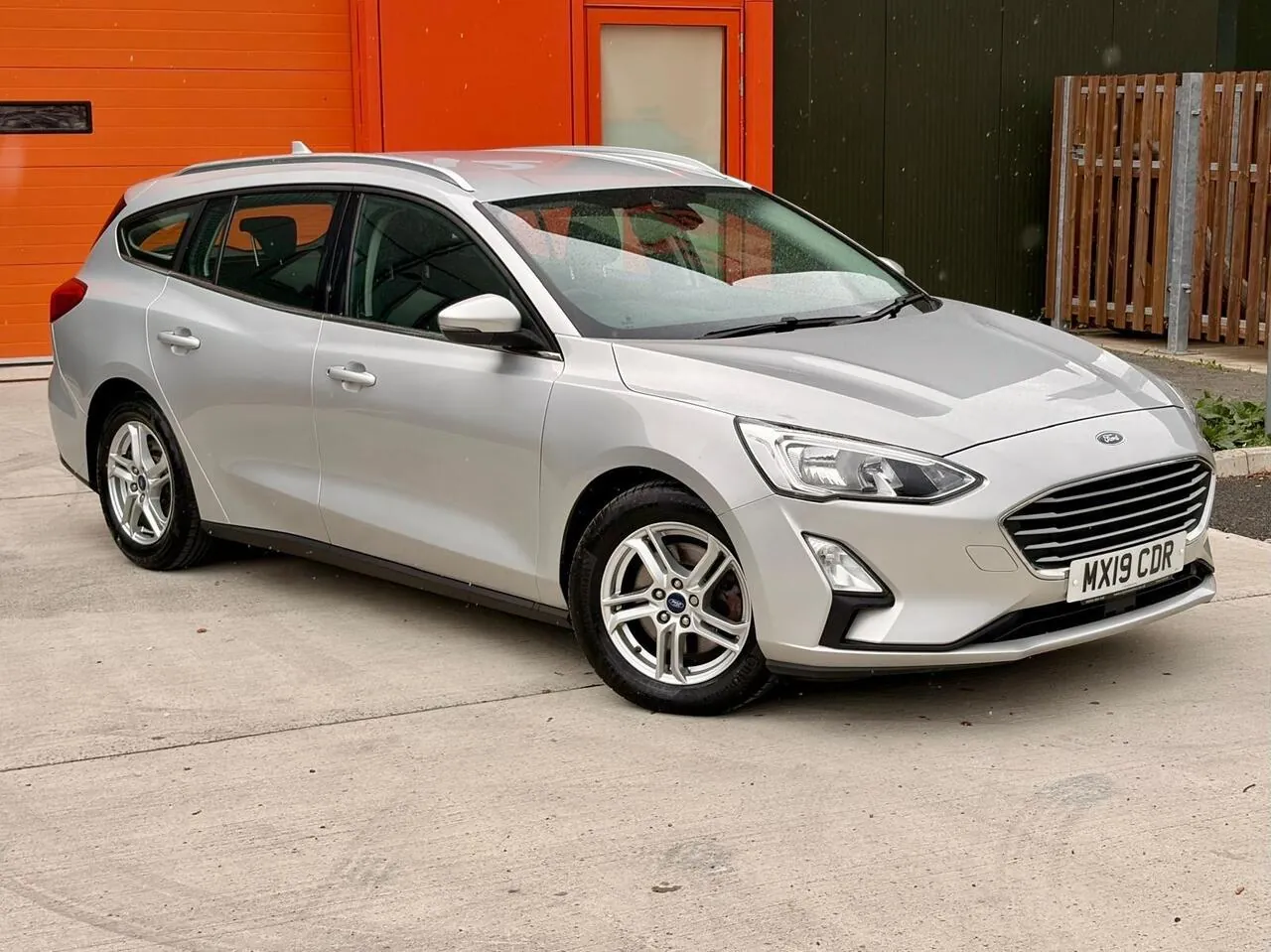 Ford Focus 2020 photo 2