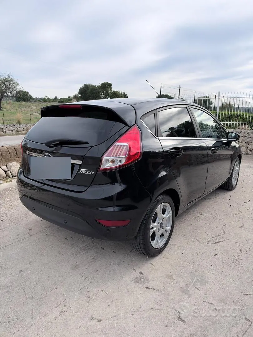 Ford Fiesta 2016 photo 4