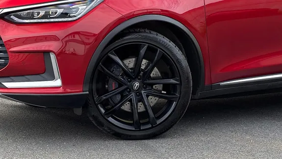 BYD Tang 2022 photo 3