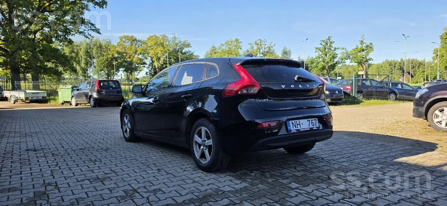 Volvo V40 2013 photo 4