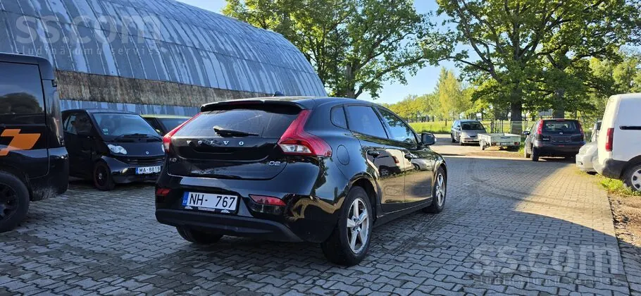 Volvo V40 2013 photo 3