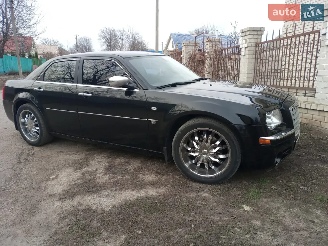 Chrysler 300C 2005 photo 2