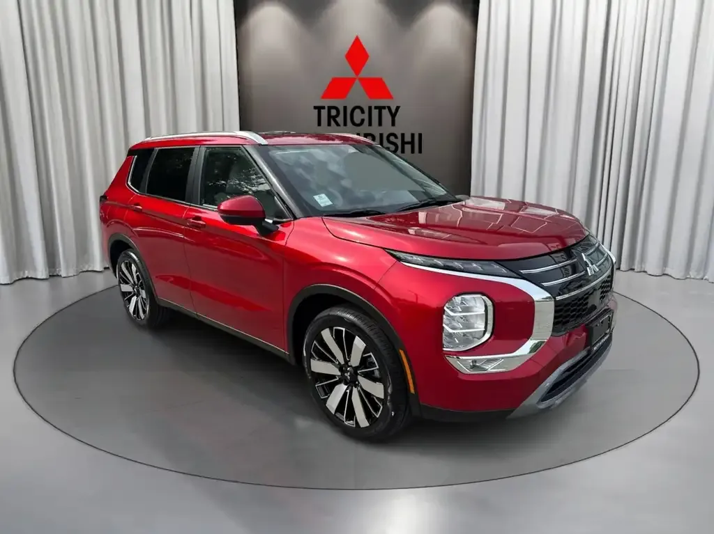 Mitsubishi Outlander 2026 photo 3