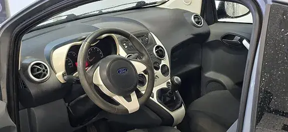 Ford Ka 2010 photo 5