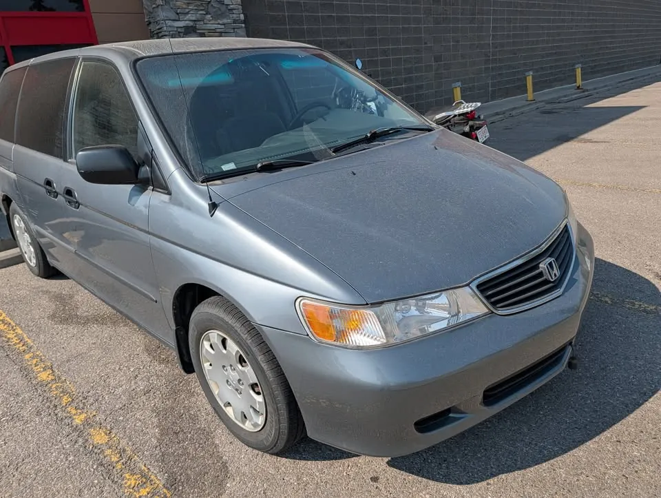 Honda Odyssey 1999 photo 4