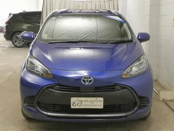 Toyota Aqua 2022 photo 5