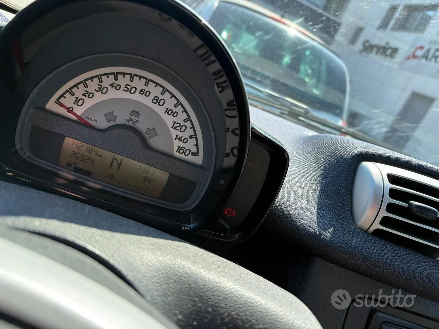 Smart Fortwo 2011 photo 4