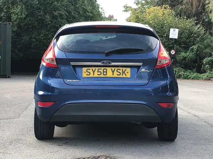 Ford Fiesta 2009 photo 4