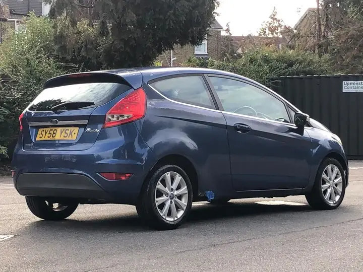 Ford Fiesta 2009 photo 5