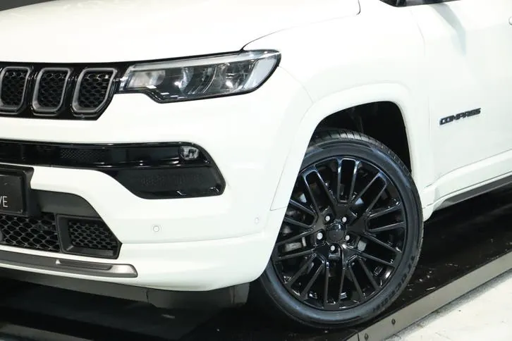 Jeep Compass 2023 photo 2