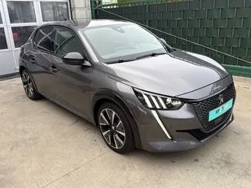 Peugeot 208 2022 photo 3