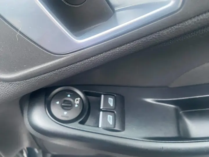 Ford Fiesta 2016 photo 5