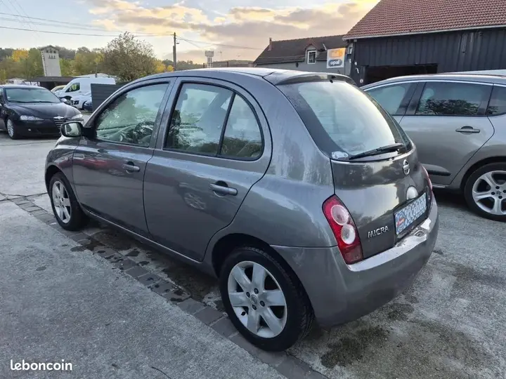 Nissan Micra 2004 photo 4
