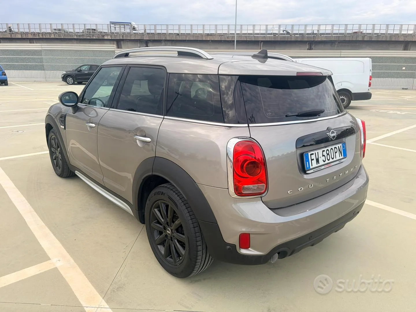 Mini Countryman 2019 photo 4