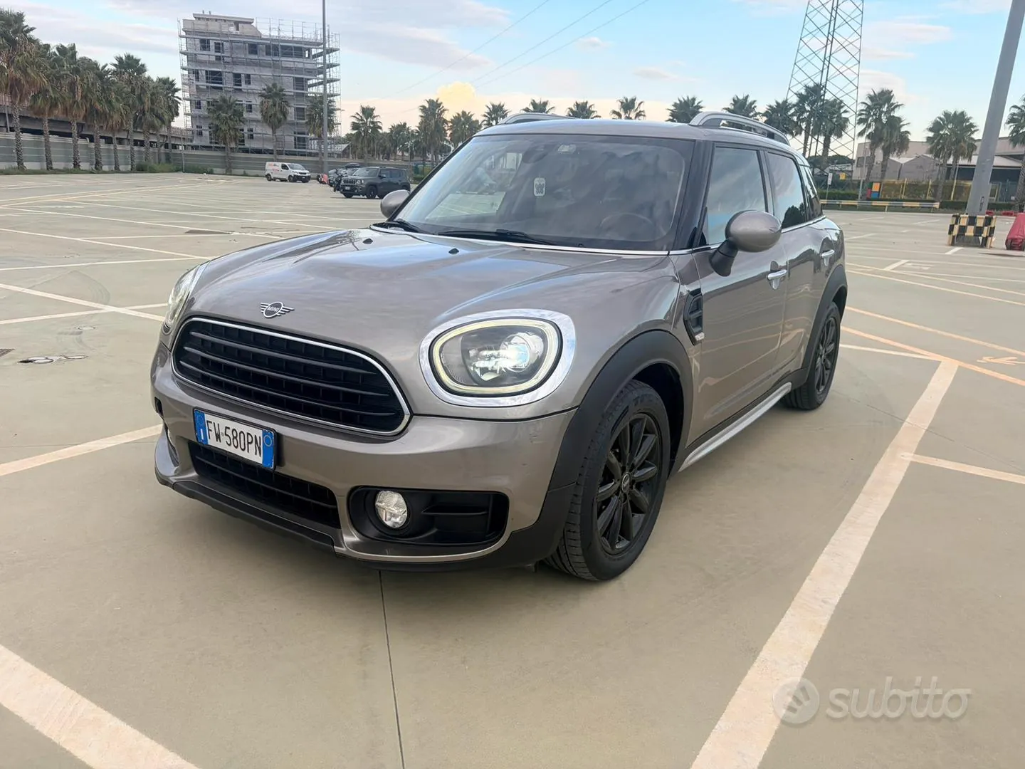 Mini Countryman 2019 photo 2