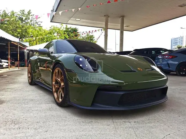 Porsche 911
