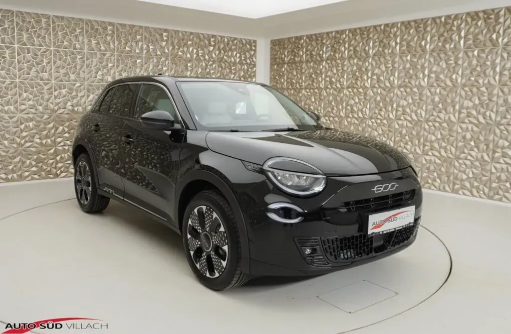 Fiat 600 2025 photo 3