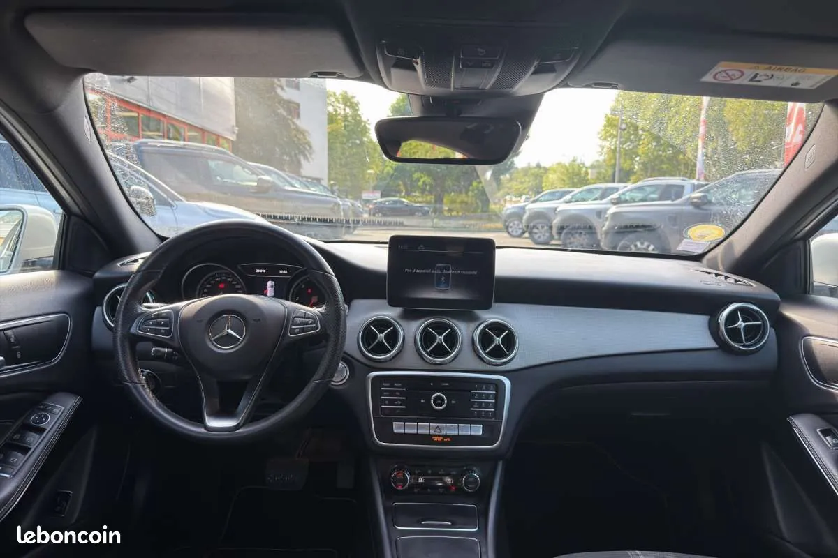 Mercedes-Benz Gla 2019 photo 3