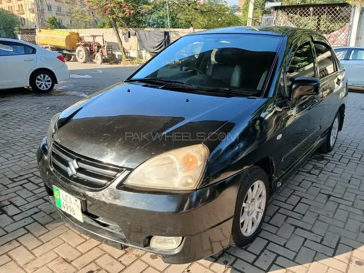 Suzuki Liana