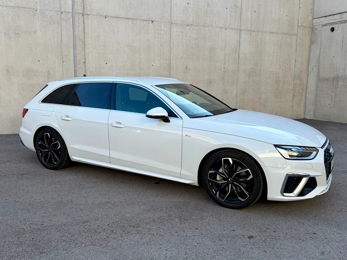 Audi A4 2024 photo 2