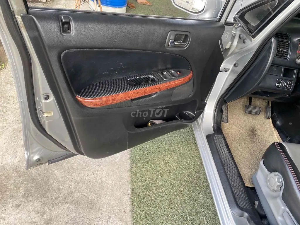 Honda Stream 2004 photo 4