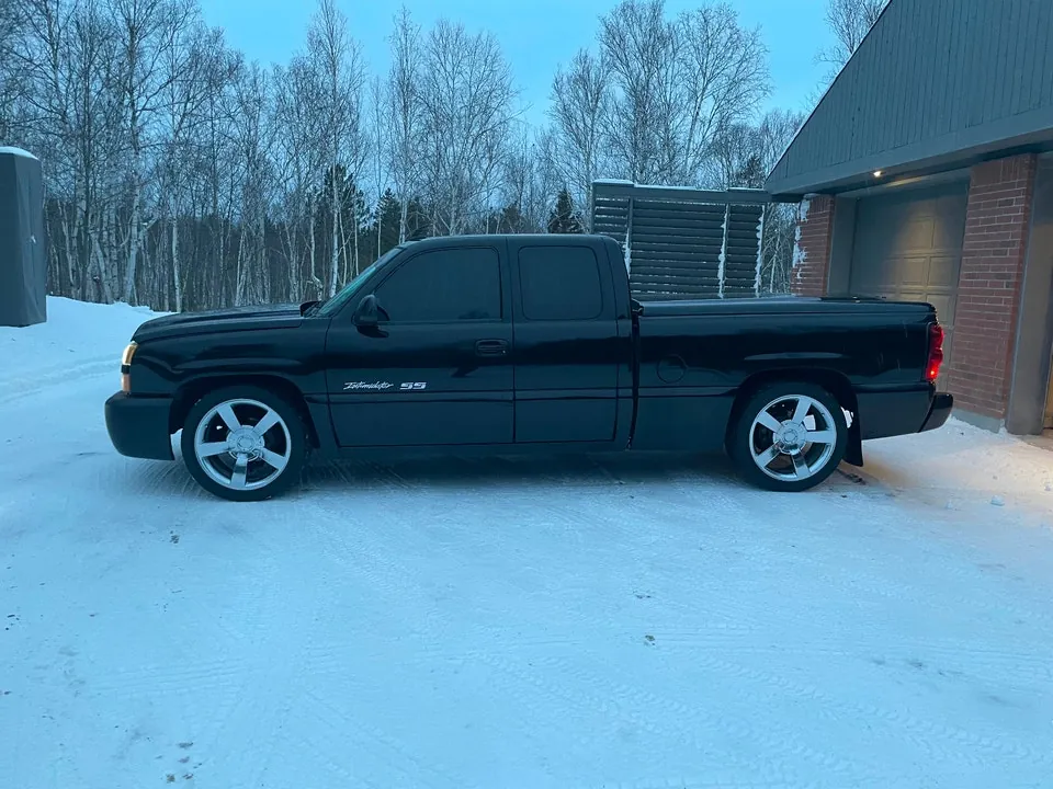 Chevrolet Silverado 1500 2004 photo 3