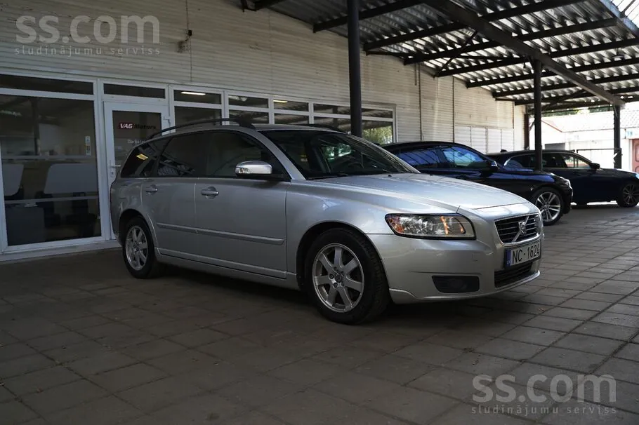 Volvo V50 2008 photo 5