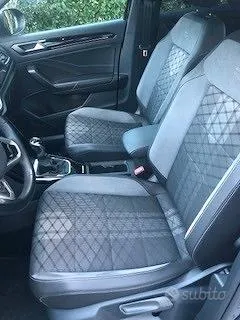 Volkswagen T-Roc 2023 photo 4