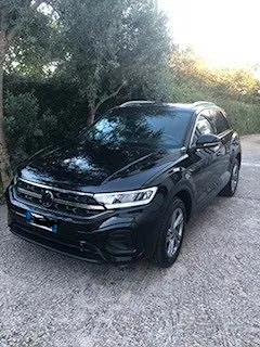 Volkswagen T-Roc 2023 photo 2