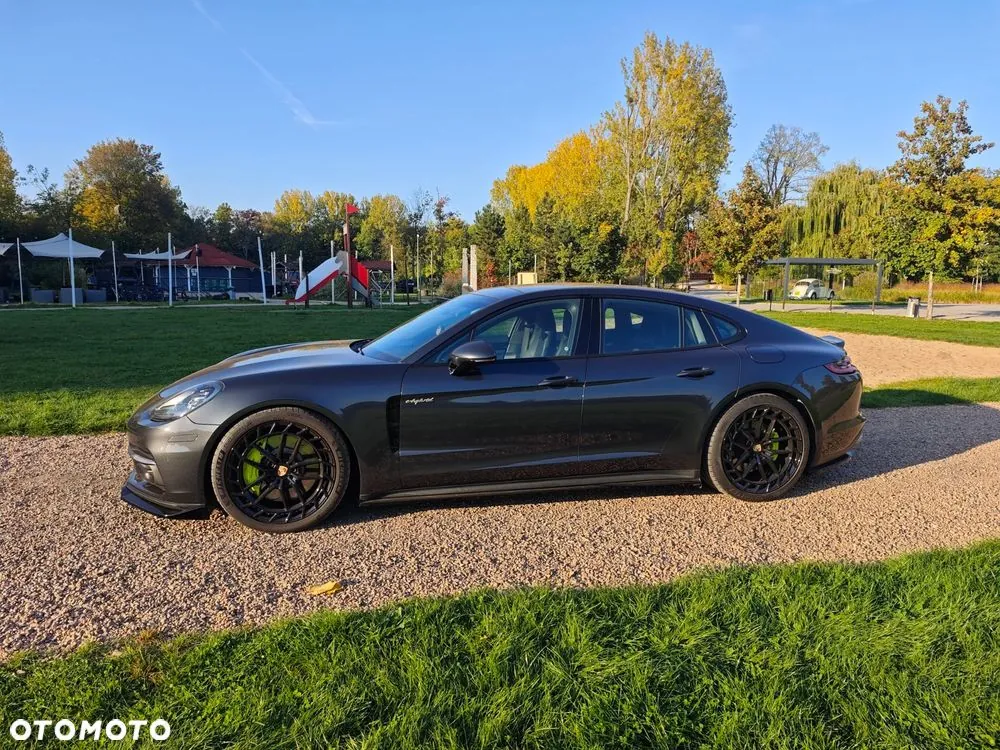 Porsche Panamera 2018 photo 5
