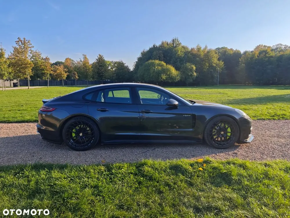 Porsche Panamera 2018 photo 4